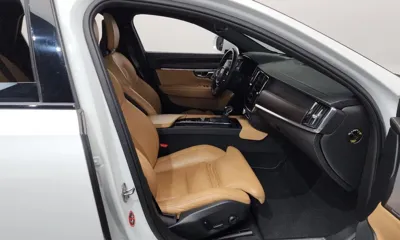 Volvo V90 2018, 92158 км, за 18962.67 USD - фото 11