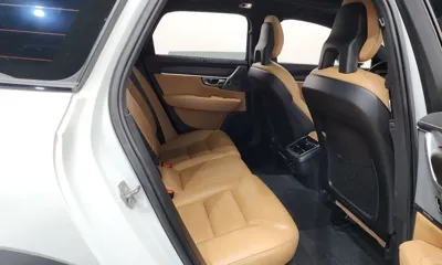 Volvo V90 2018, 92158 км, за 18962.67 USD - фото 12