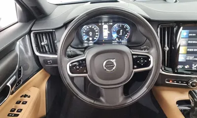 Volvo V90 2018, 92158 км, за 18962.67 USD - фото 13