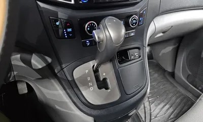 Hyundai Starex 2016, 100891 км, за 6892.48 USD - фото 9