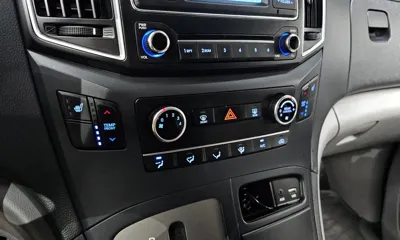 Hyundai Starex 2016, 100891 км, за 6892.48 USD - фото 17