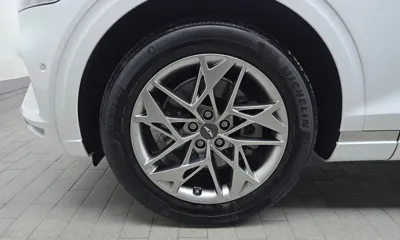 Genesis GV70 2022, 30071 км, за 31516.35 USD