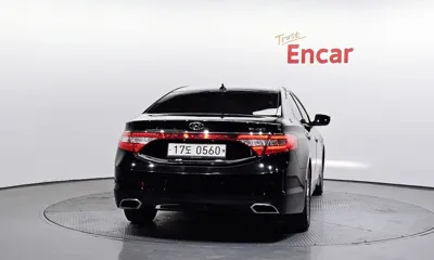 Hyundai Grandeur 2017, 123619 км, за 5285.76 USD