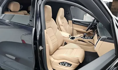 Porsche Cayenne 2021, 67759 км, за 48232.57 USD - фото 12