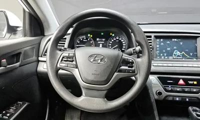 Hyundai Avante 2018, 90298 км, за 5911.72 USD - фото 13