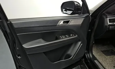 KG_Mobility_Ssangyong Rexton 2019, 67081 км, за 10774.73 USD - фото 24