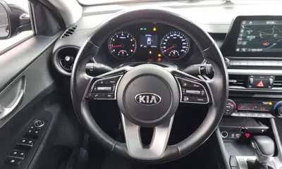 Kia K3 2021, 54716 км, за 8326.84 USD - фото 12