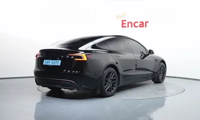 Tesla Model 3 2024, 21514 км, за 30930.51 USD