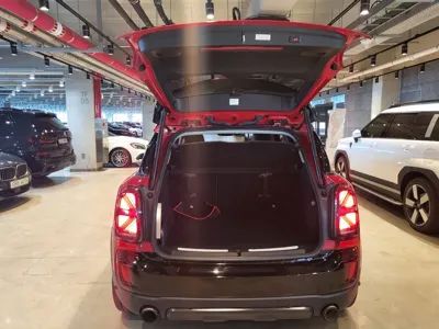 MINI Countryman 2017, 80000 км, за 9094.45 USD