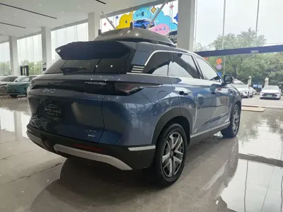 BYD 海狮07 DM-i 2025, 1600 км, за 19829.19 USD