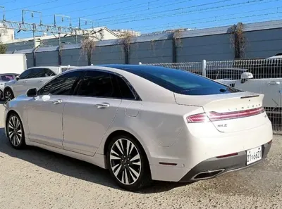 Lincoln MKZ 2017, 243850 км, за 5844.11 USD