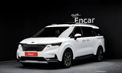 Kia Canival · 2021 год