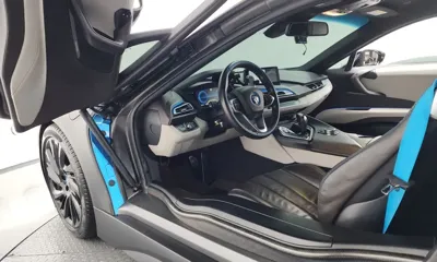BMW i8 2016, 71674 км, за 43980.57 USD - фото 10