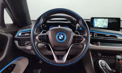 BMW i8 2016, 71674 км, за 43980.57 USD - фото 12