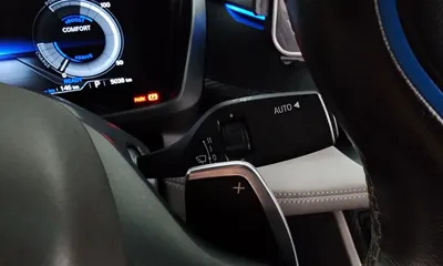 BMW i8 2016, 71674 км, за 43980.57 USD - фото 18