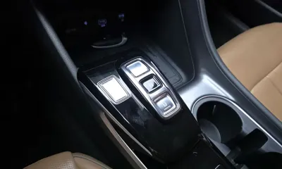 Hyundai Sonata 2020, 140945 км, за 10437.18 USD - фото 9