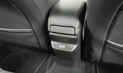 Jeep Avenger 2024, 9803 км, за 21854.29 USD - фото 19