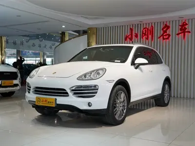 Porsche Cayenne 2015, 127000 км, за 20480.61 USD