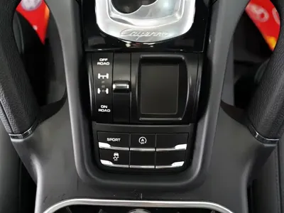 Porsche Cayenne 2015, 127000 км, за 20480.61 USD - фото 10