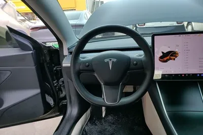 Tesla Model 3 2020, 116100 км, за 16611 USD - фото 13