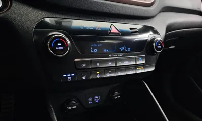 Hyundai Tucson 2018, 153256 км, за 6695.55 USD - фото 32