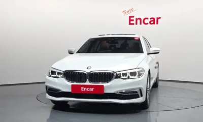 BMW 5-Series 2019, 61687 км, за 17001.44 USD