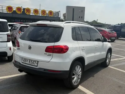 Volkswagen Tiguan 2013, 222738 км, за 4095.43 USD