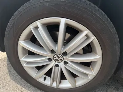 Volkswagen Tiguan 2013, 222738 км, за 4095.43 USD
