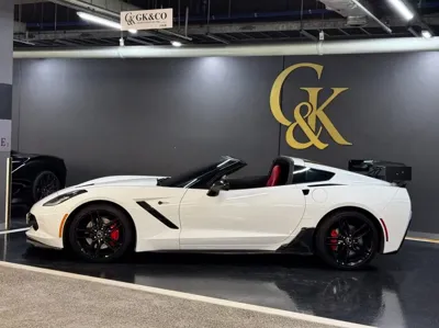 Chevrolet Corvette 2015, 82500 км, за 35814.27 USD