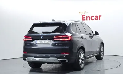 BMW X5 2021, 55799 км, за 36108.93 USD