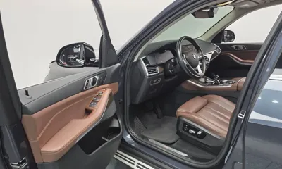 BMW X5 2021, 55799 км, за 36108.93 USD - фото 11