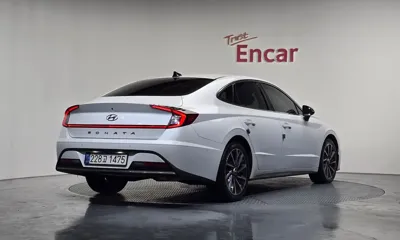 Hyundai Sonata 2020, 106448 км, за 10245.91 USD