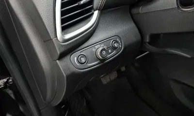 ChevroletGMDaewoo Trax 2018, 84212 км, за 5120.13 USD - фото 19