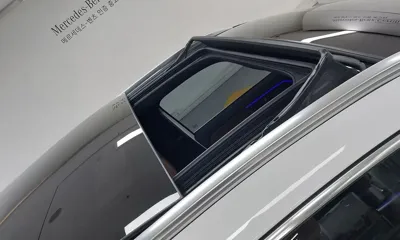 Mercedes-Benz GLA-Class 2023, 26785 км, за 25677.69 USD - фото 12