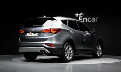 Hyundai Santafe 2016, 214027 км, за 6058.64 USD