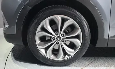 Hyundai Santafe 2016, 214027 км, за 6058.64 USD