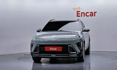 Hyundai Kona 2023, 35812 км, за 15960.92 USD