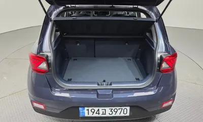 Hyundai Venue 2023, 61430 км, за 14441.38 USD - фото 32