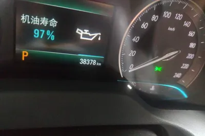 Buick GT 2021, 38300 км, за 7293 USD - фото 9
