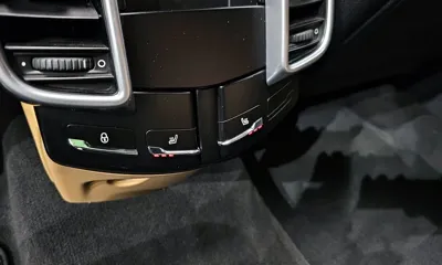 Porsche Cayenne 2016, 39786 км, за 18745.07 USD - фото 17