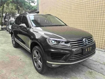 Volkswagen Touareg 2018, 73000 км, за 23248.52 USD