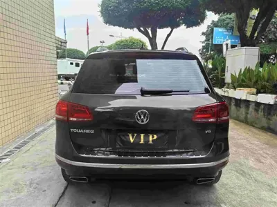 Volkswagen Touareg 2018, 73000 км, за 23248.52 USD