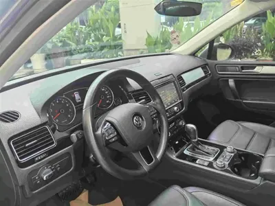 Volkswagen Touareg 2018, 73000 км, за 23248.52 USD - фото 8