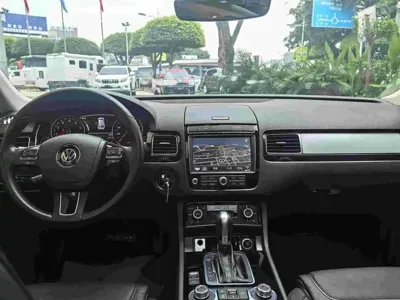 Volkswagen Touareg 2018, 73000 км, за 23248.52 USD - фото 10