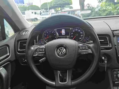 Volkswagen Touareg 2018, 73000 км, за 23248.52 USD - фото 11