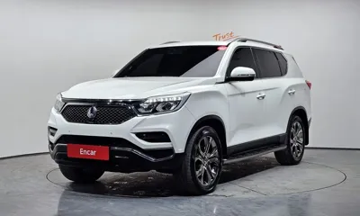 KG_Mobility_Ssangyong Rexton · 2018 год