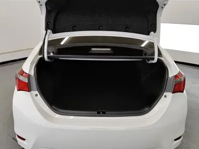 Toyota Corolla 2018, 21800 км, за 7747.16 USD