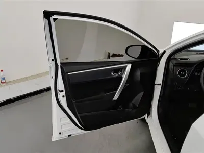 Toyota Corolla 2018, 21800 км, за 7747.16 USD - фото 7