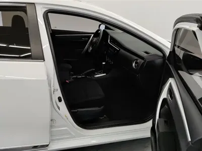 Toyota Corolla 2018, 21800 км, за 7747.16 USD - фото 8
