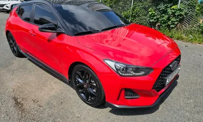 Hyundai Veloster 2020, 83575 км, за 7748.91 USD